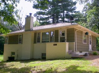 3861 Park Ln, Spring Park, MN 55384