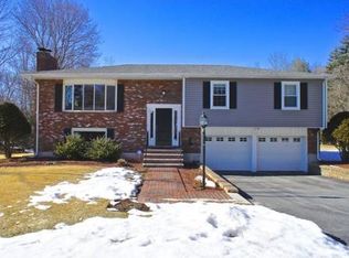 15 Pleasant St, Andover, MA 01810