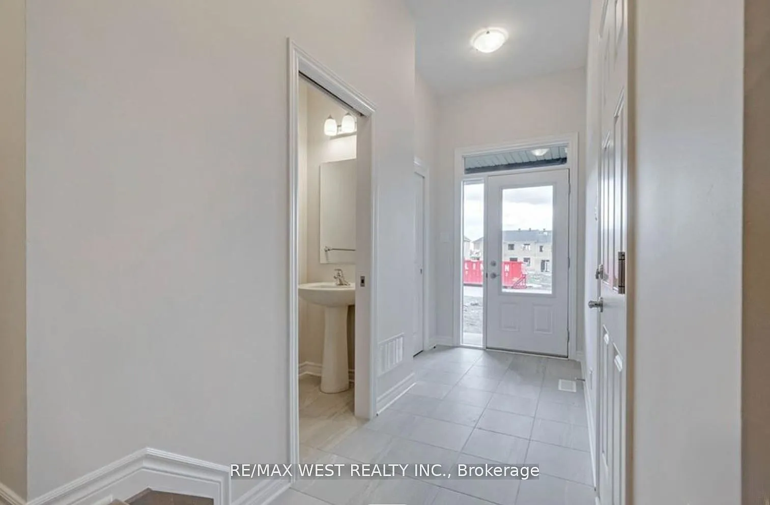 3 bed, $2,850 — Photo 3