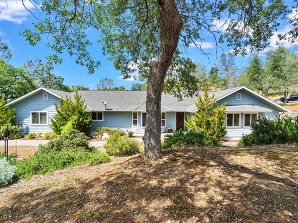 43443 Running Deer Dr, Coarsegold, CA 93614