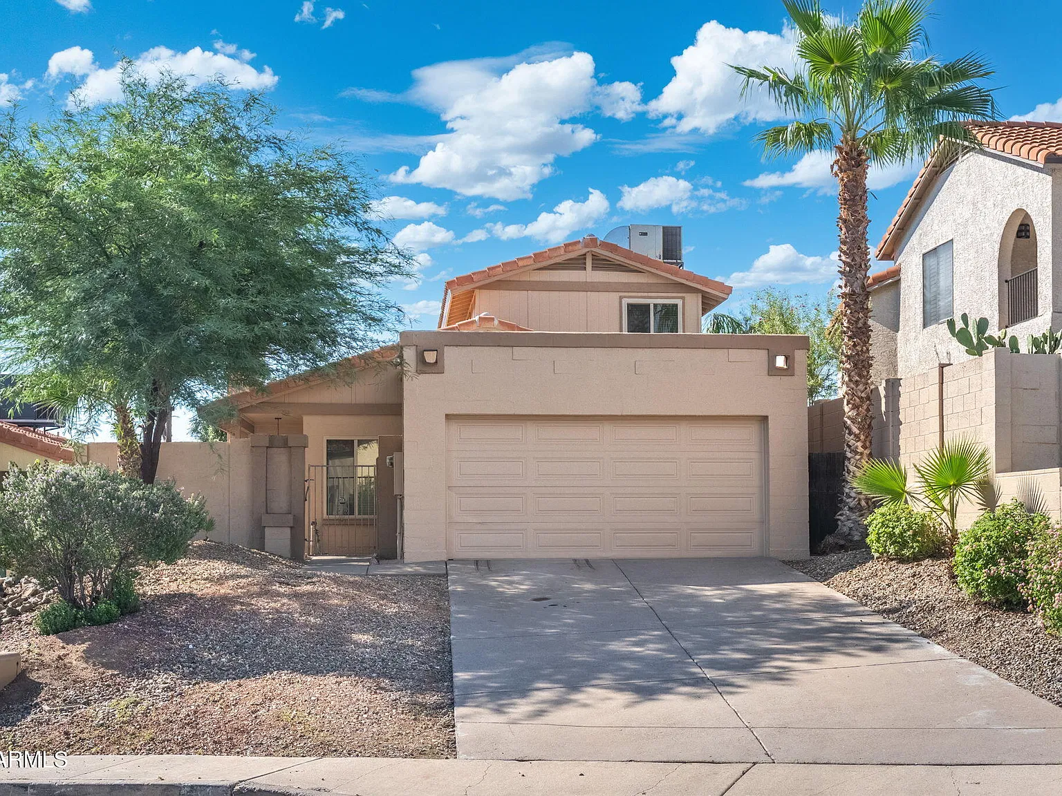3 bed, 2.0 bath, 1268 sqft, $2,950 — Photo 1