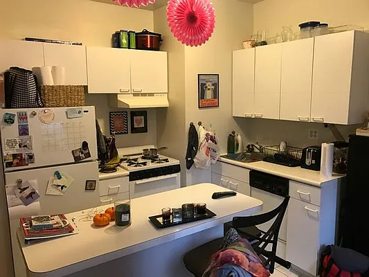 Rented by Village Living Realty | media 8