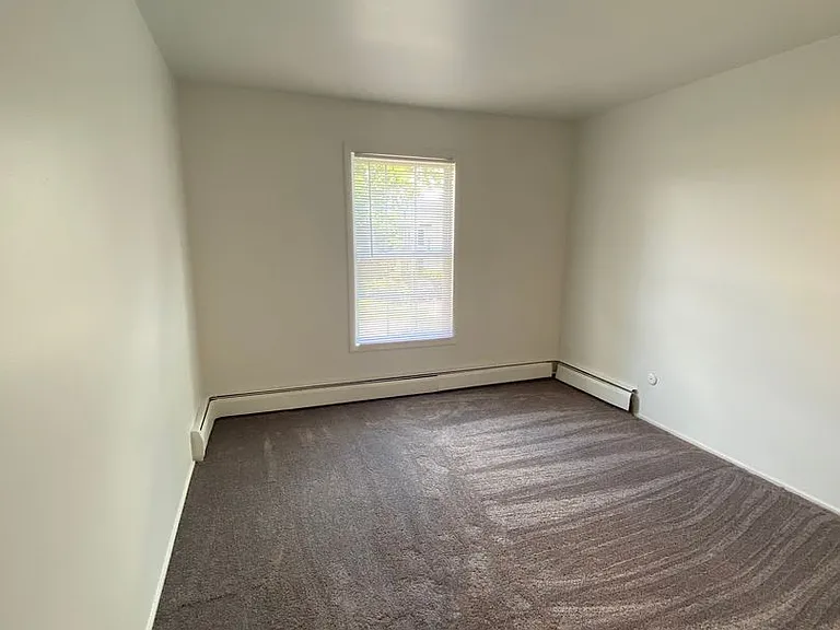 504 Saint Johns St — Photo 16