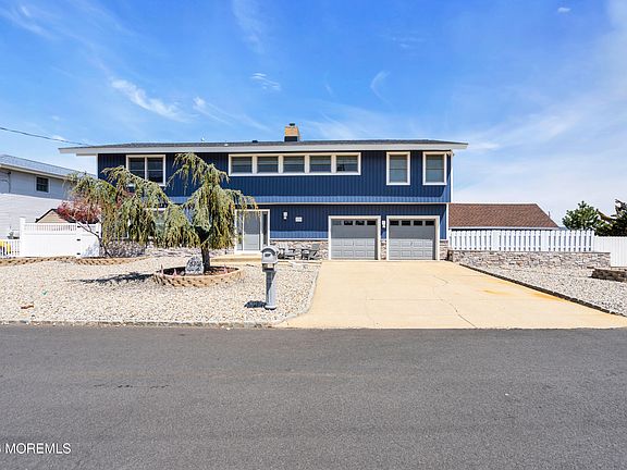 4th image of 530 Bayview Drive