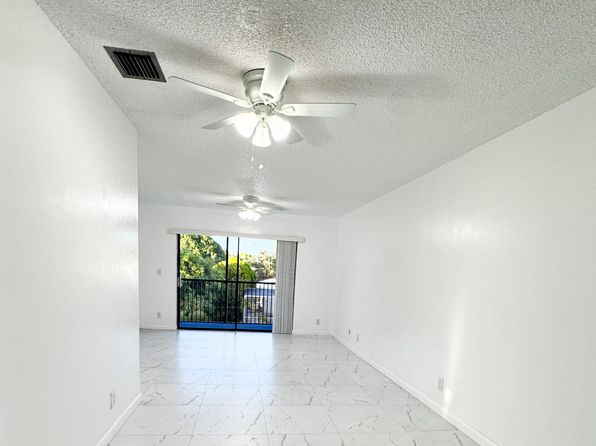 10687 Royal Palm Blvd