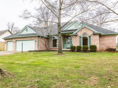 121 Derbyshire Dr, Indianapolis, IN, 46229