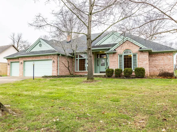 121 Derbyshire Dr, Indianapolis, IN 46229