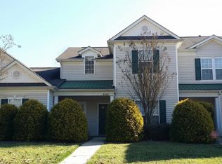 8848 Starnes Randall Rd, Charlotte, NC 28215