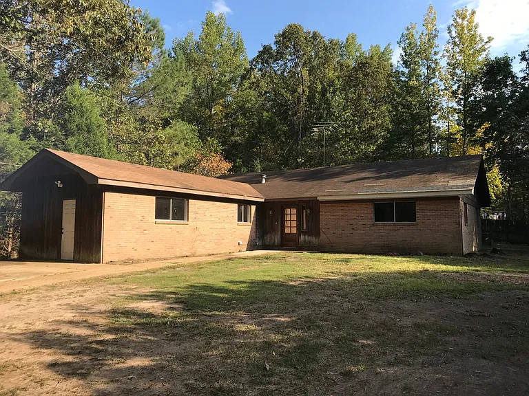 13 County Road 221 — Photo 7