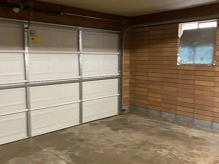 606 Anchor Pl — Photo 17