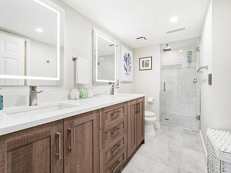 3219 Horse Carriage Way #3 — Photo 16