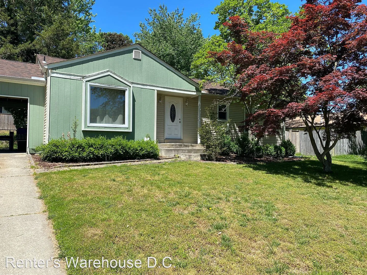 2500 Lisa Dr photo 1