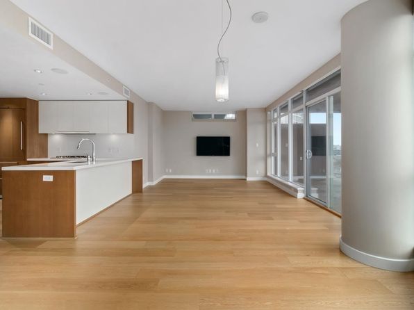 2 bedroom rental in Vancouver — photo 7