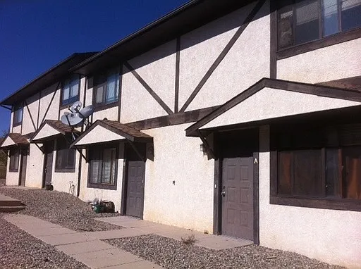1978 Mineola Pl #D — Photo 1
