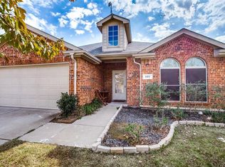 407 Fountain View Ln, Nevada, TX 75173
