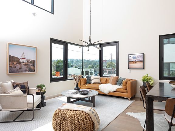 3rd image of 4515 Eagle Rock Blvd #37