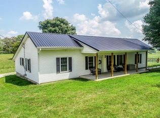 930 Russell Cave Rd, Paris, KY 40361