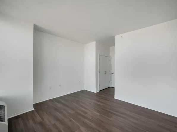 2030 Hudson Street image 279 of 284