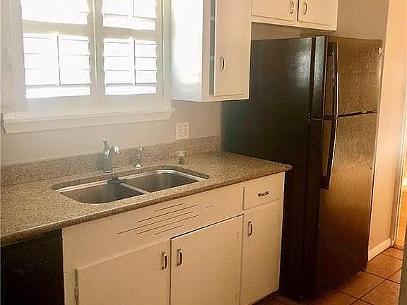 4th image of 617 Williamson Pl