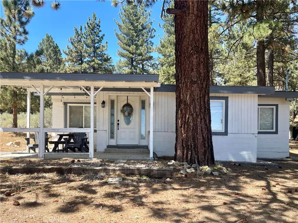 1753 Pineridge Rd, Frazier Park, CA 93225