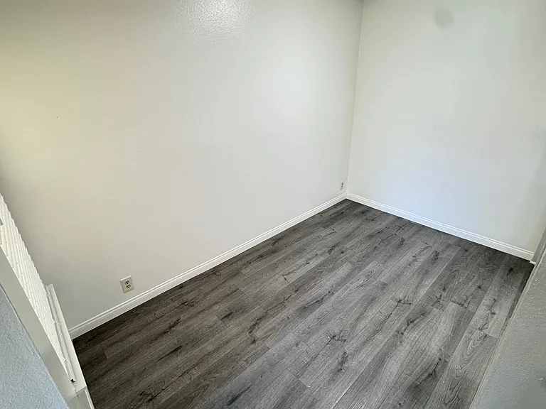 1133 E Alosta Ave #A202 — Photo 17