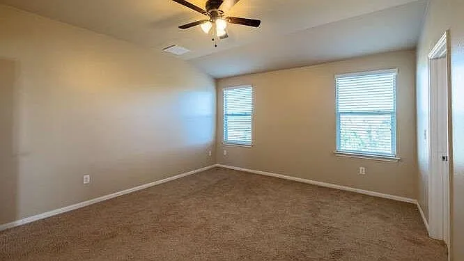 402 Zenith Rd — Photo 60