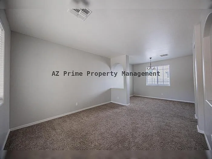 7422 S 27th Way — Photo 4