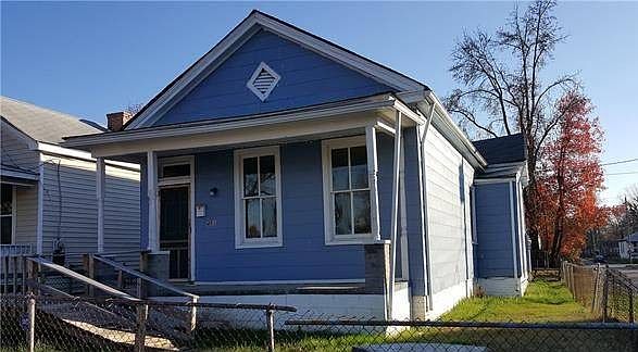 1st image of 451 Hunt Ave