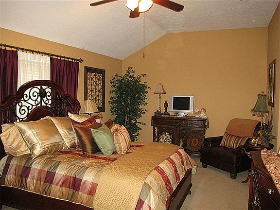 4th image of 8218 Encinitas Cove Dr