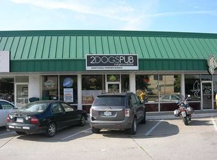 1705 S 1st Ave STE Q, Iowa City, IA 52240