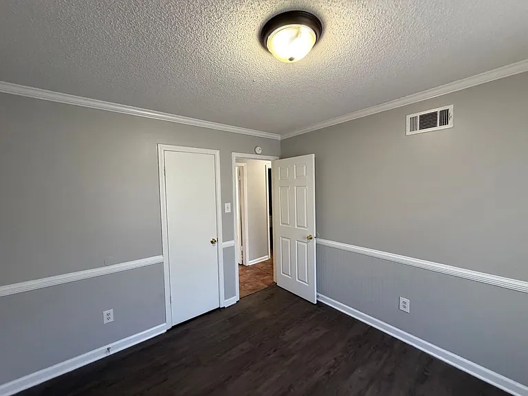 6273 Tulane Rd — Photo 20