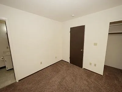 472 Foothill Ct #2 — Photo 7