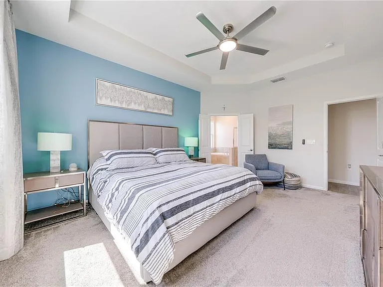 5301 Amersham Ln — Photo 44