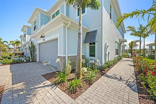 3542 NW Solange Ct Photo 1