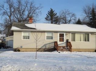 405 S 6th St, Delavan, WI 53115