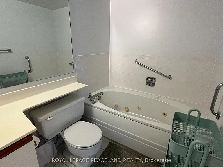7805 Bayview Ave #618 — Photo 10