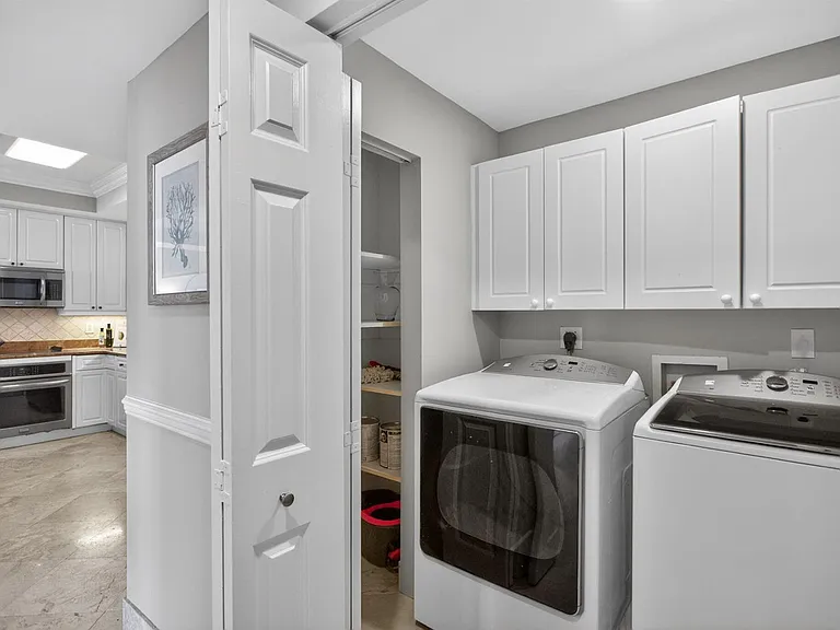 100 S Birch Rd #1003F — Photo 16