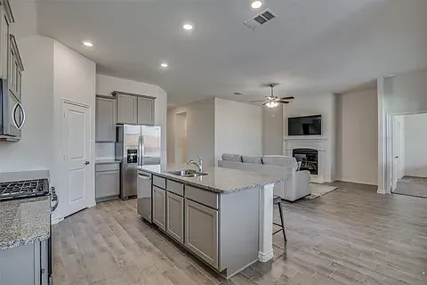 10423 Fountain Gate St — Photo 2
