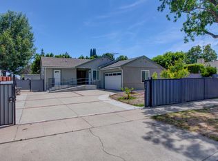 17326 Los Alimos St, Granada Hills, CA 91344