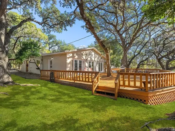 25327 Triangle Loop, San Antonio, TX 78255
