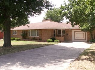 1402 6th St, Monett, MO 65708