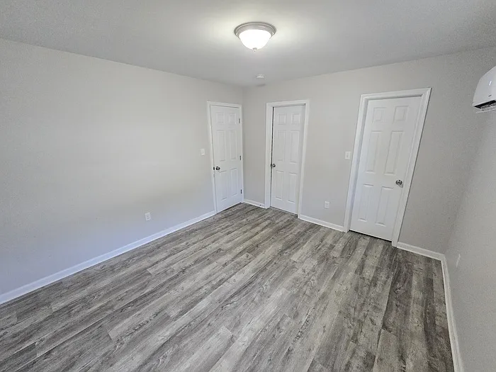 852 Little Bay Ave #1 — Photo 5