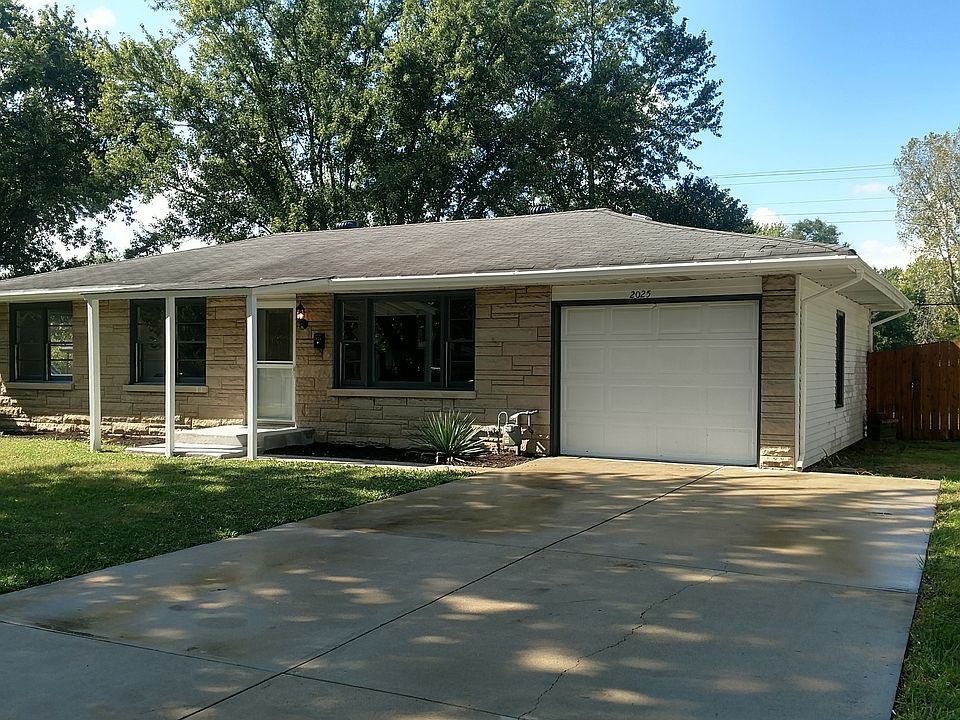 1st image of 2025 Costello Dr