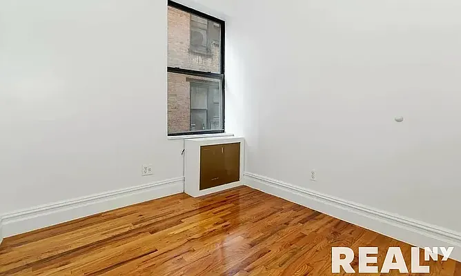 Rented by REAL New York | media 8