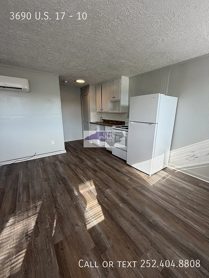 1 bed, $700 — Photo 3