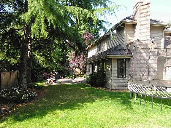 3rd image of 4689 174th Ave SE