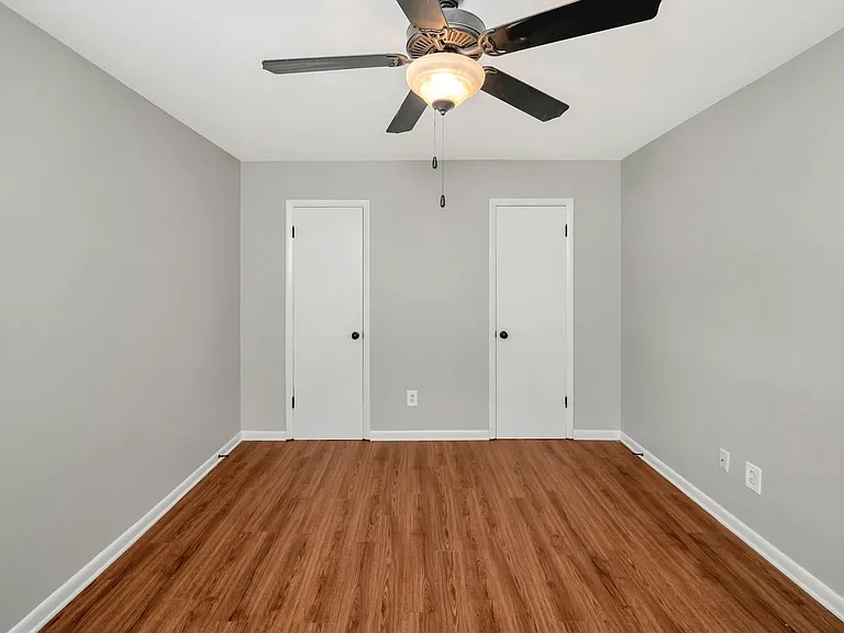 The Lennox — Photo 31