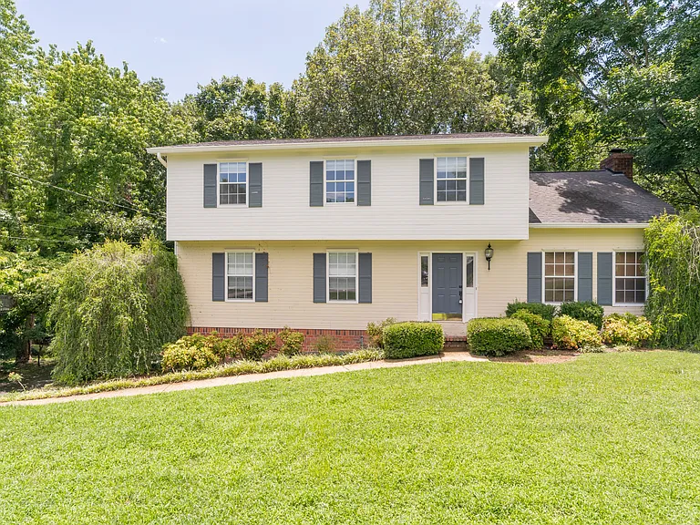 7830 Cove Ridge Dr — Photo 40