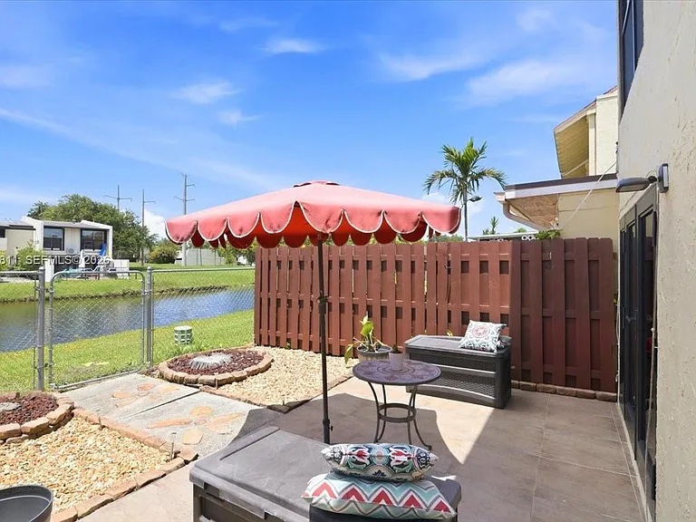 8008 SW 103rd Ave #8008 — Photo 42