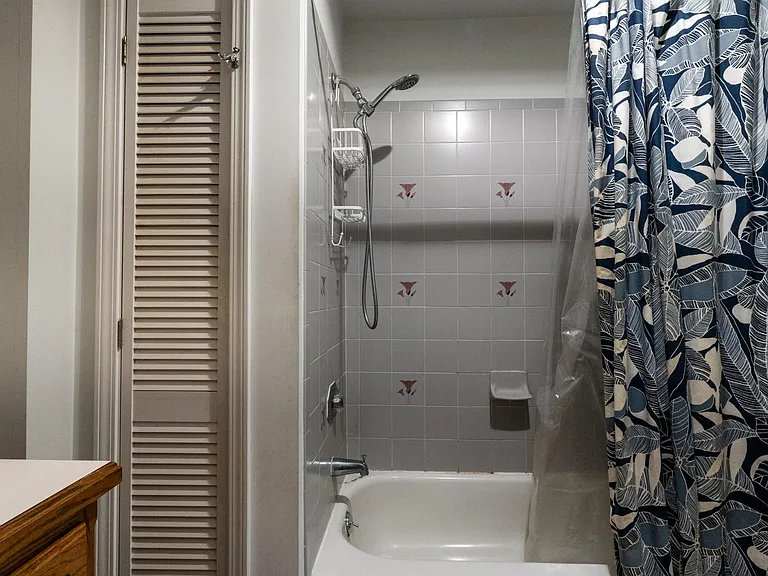 150 Delvin Dr #A — Photo 30